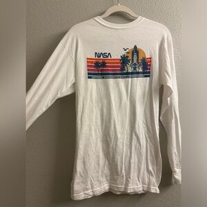 NASA T-shirt - Long Sleeve